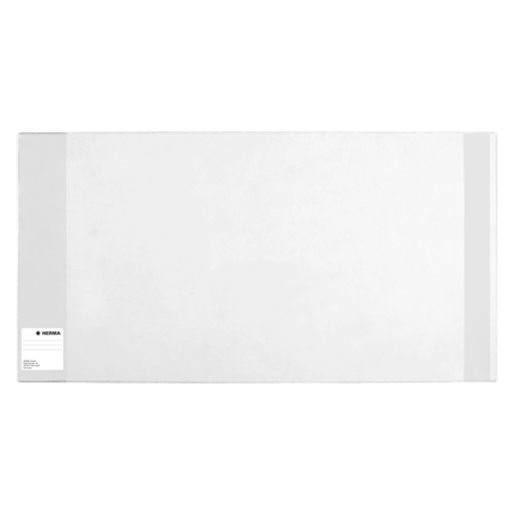 Weißes, rechteckiges Blatt Papier mit einer kleinen Aufschrift in der unteren linken Ecke.